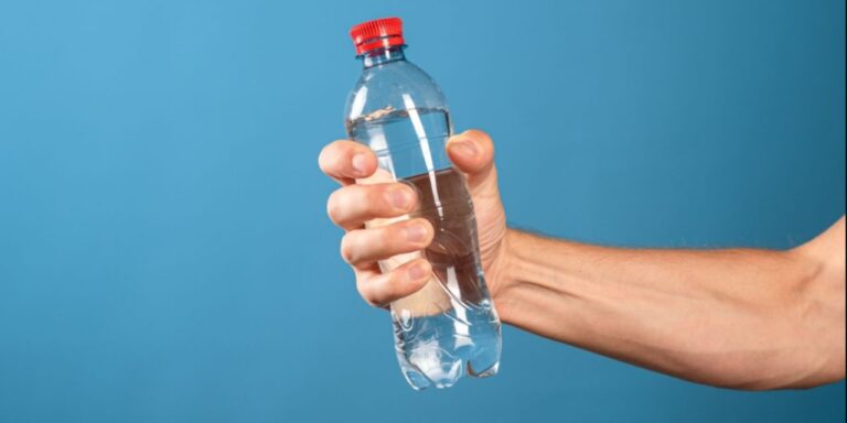 Exploring the Different Parts of a Water Bottle-which type of bottle is best for drinking water